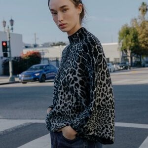 Zara gray leopard high neck wide sleeve sweater